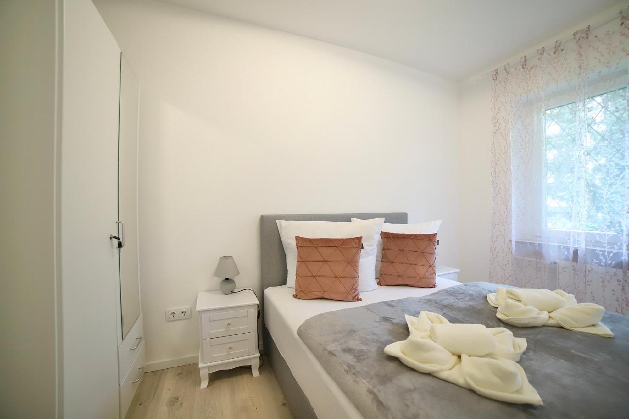 Exsklusiv Apartment Im Mittelpunkt Baden-Baden Eksteriør bilde