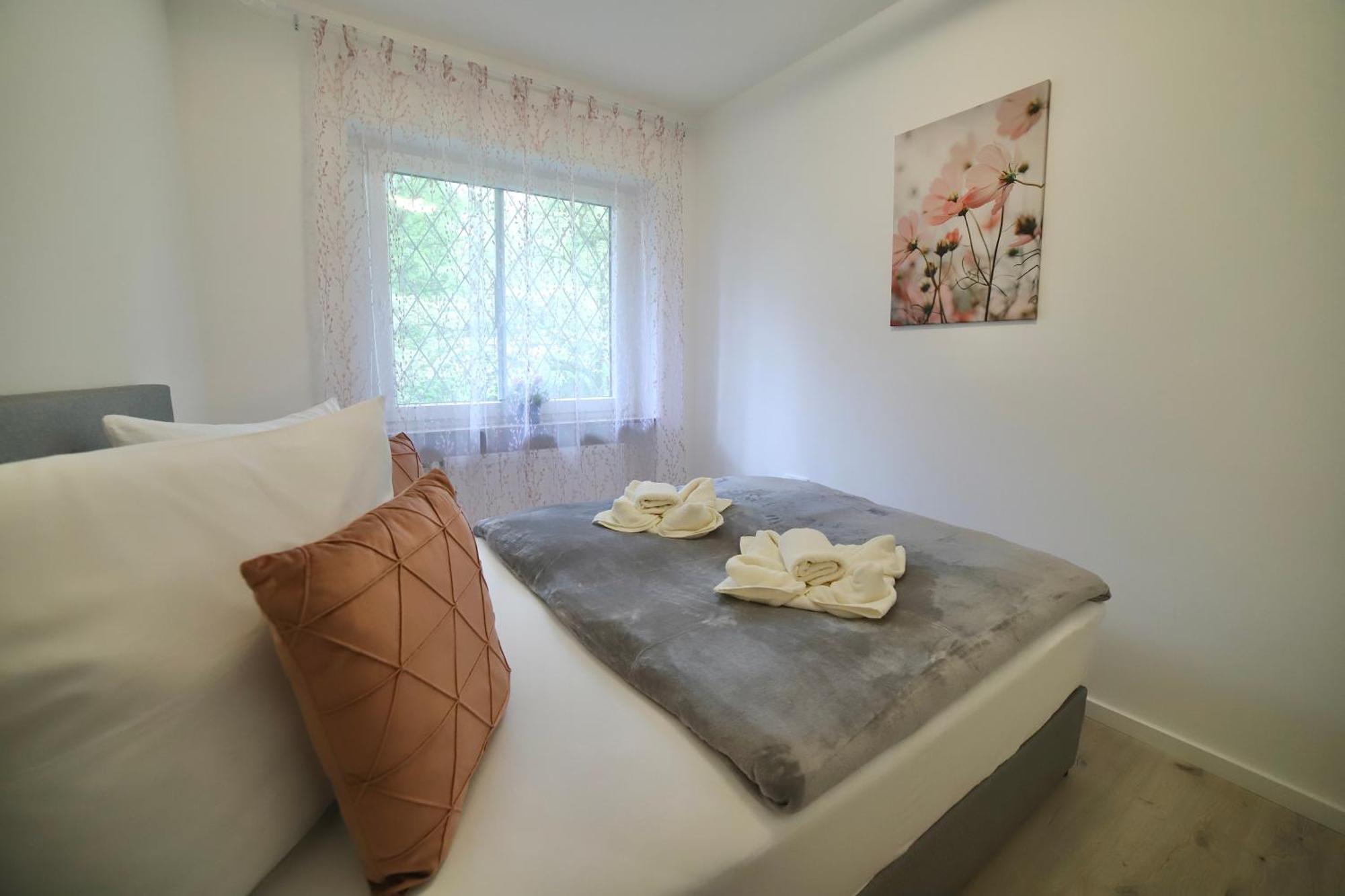 Exsklusiv Apartment Im Mittelpunkt Baden-Baden Eksteriør bilde